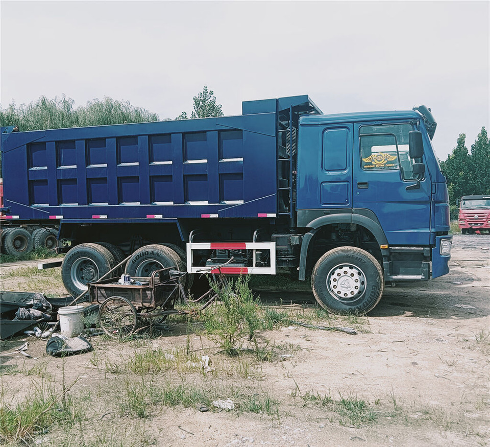 Sinotruk HOWO 6*4 Dump truck - Sklápač: obrázok 2 Sinotruk HOWO 6*4 Dump truck - Sklápač: obrázok 2
