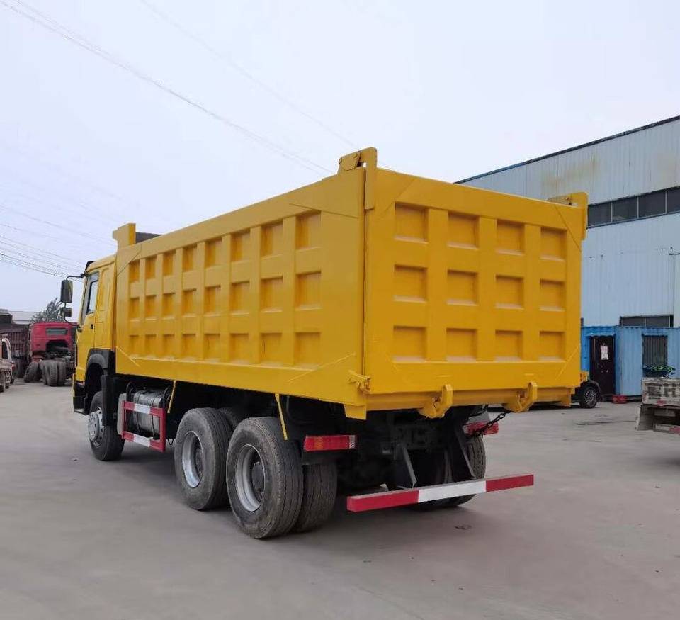 Sinotruk HOWO 6*4 Dump turck - Sklápač: obrázok 5 Sinotruk HOWO 6*4 Dump turck - Sklápač: obrázok 5