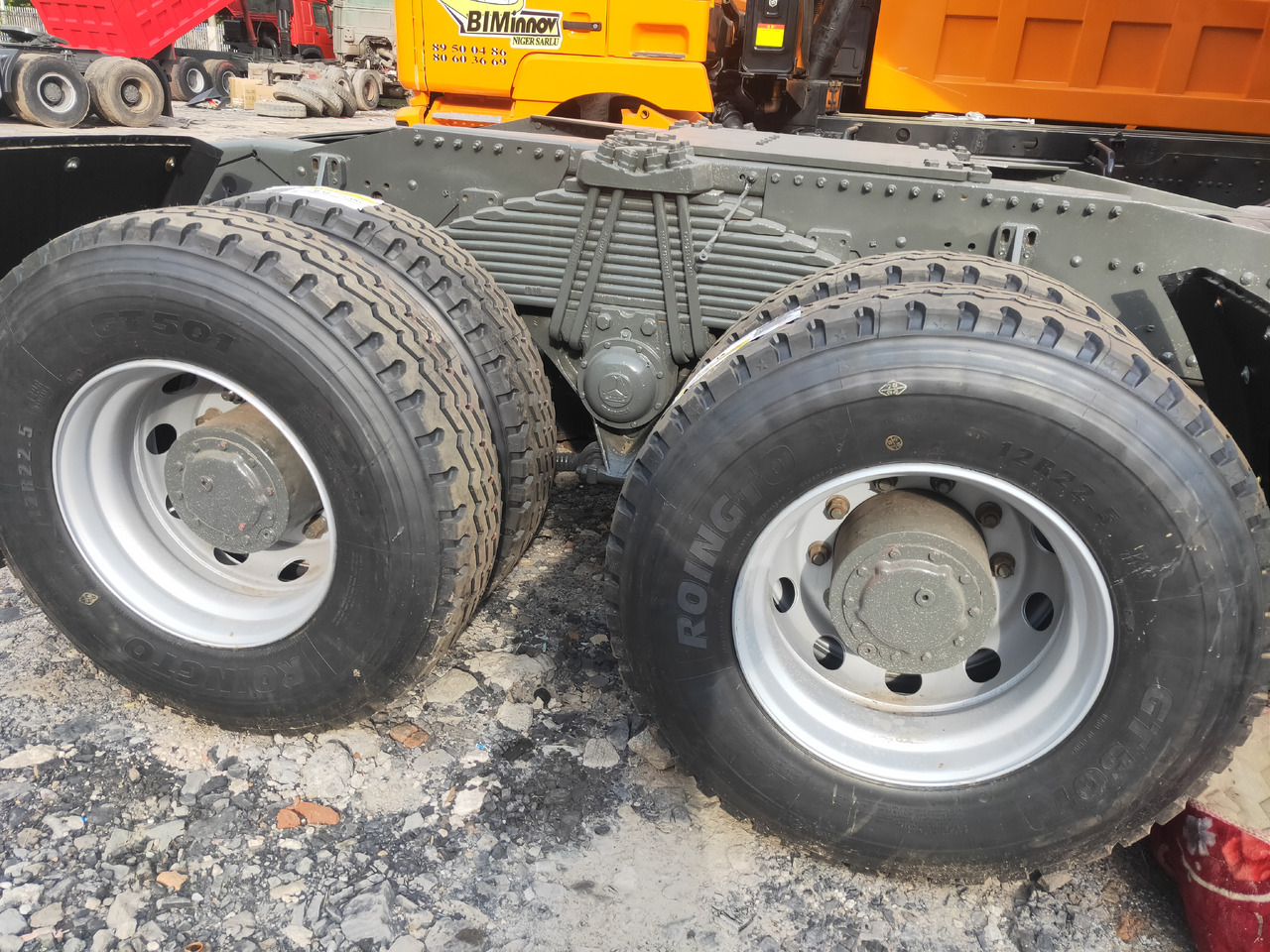 Sinotruk HOWO A7 6*4 Tractor - Ťahač: obrázok 4 Sinotruk HOWO A7 6*4 Tractor - Ťahač: obrázok 4