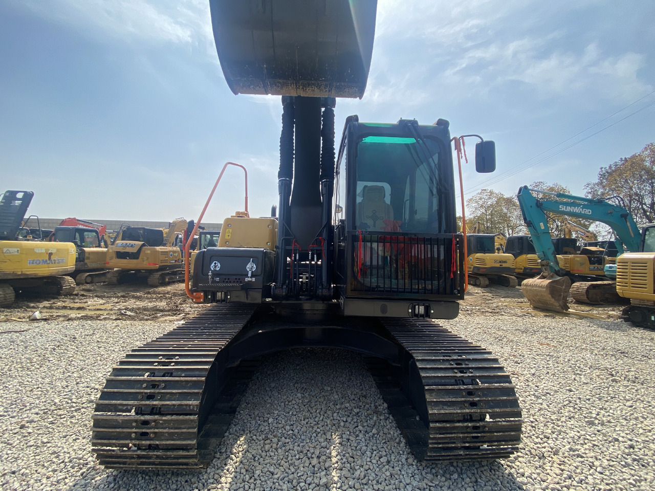 VOLVO EC140 - Rýpadlo: obrázok 4 VOLVO EC140 - Rýpadlo: obrázok 4