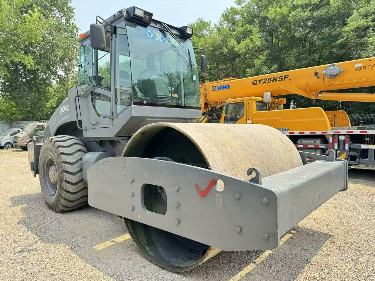 XCMG XS142J - Cestný valec: obrázok 3 XCMG XS142J - Cestný valec: obrázok 3