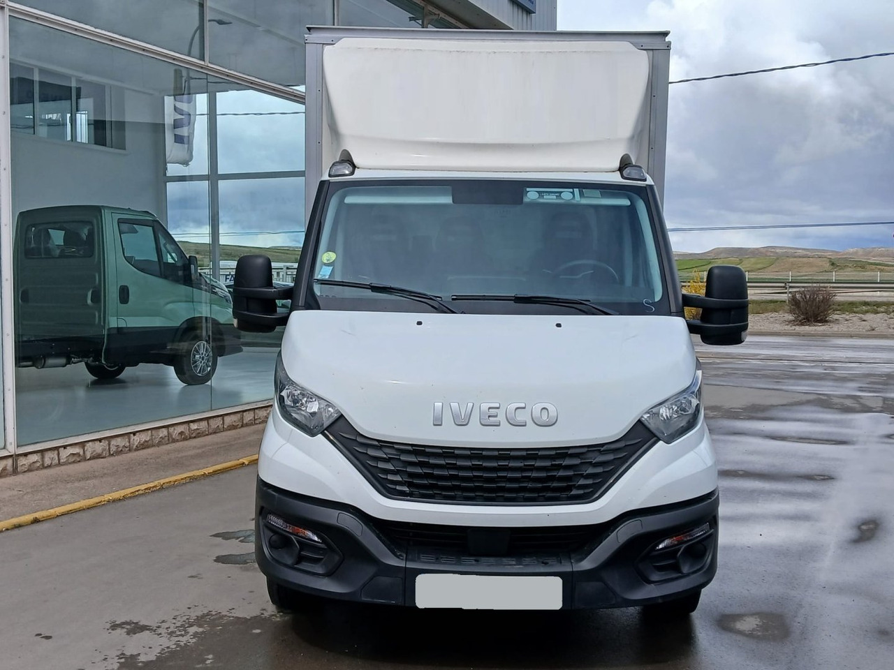 Caja cerrada IVECO 35C16 20m3 - Dodávka skriňová nadstavba: obrázok 2 Caja cerrada IVECO 35C16 20m3 - Dodávka skriňová nadstavba: obrázok 2