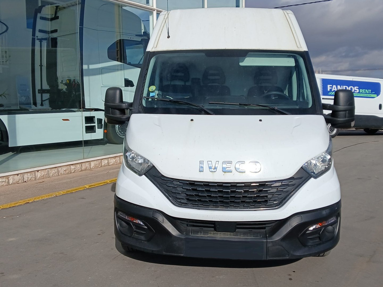 Furgón IVECO 35S14 12m3 - Furgon: obrázok 2 Furgón IVECO 35S14 12m3 - Furgon: obrázok 2