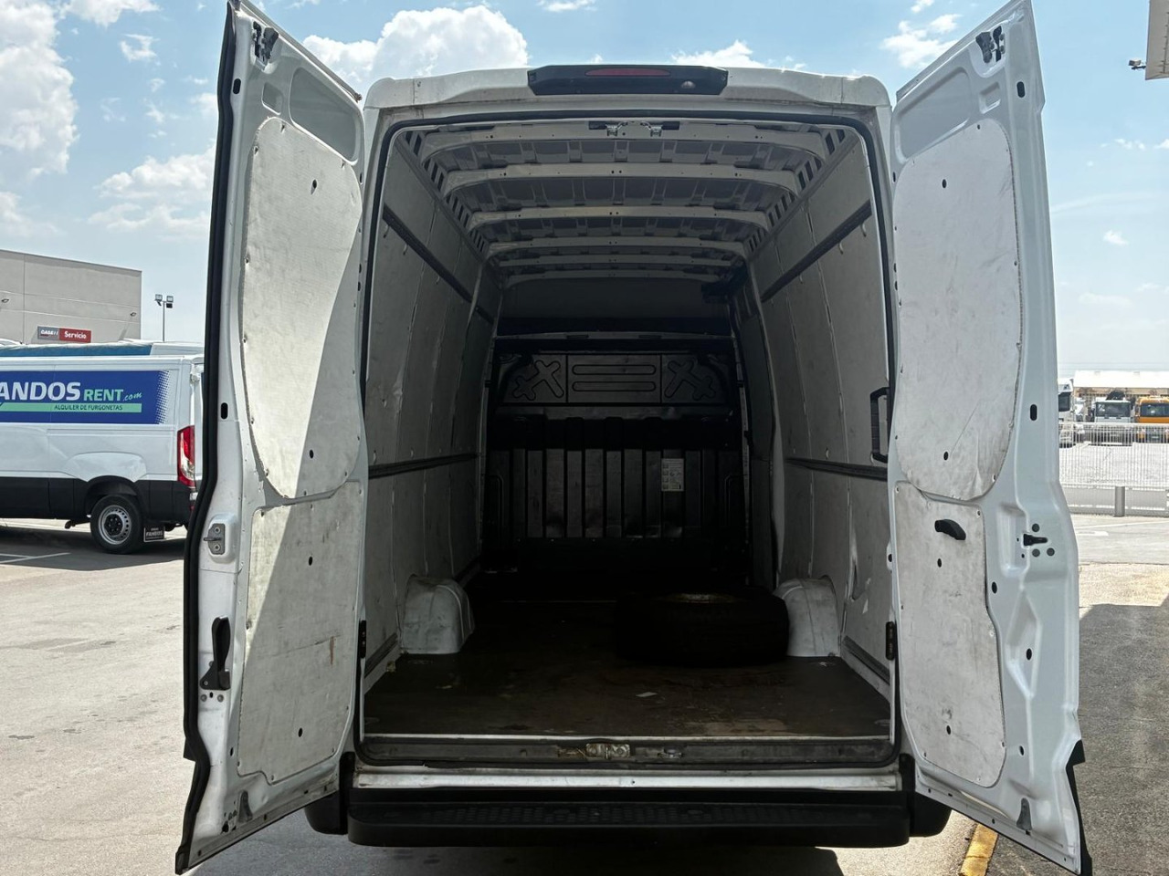 Furgón IVECO 35S14 V 16m3 - Furgon: obrázok 5 Furgón IVECO 35S14 V 16m3 - Furgon: obrázok 5