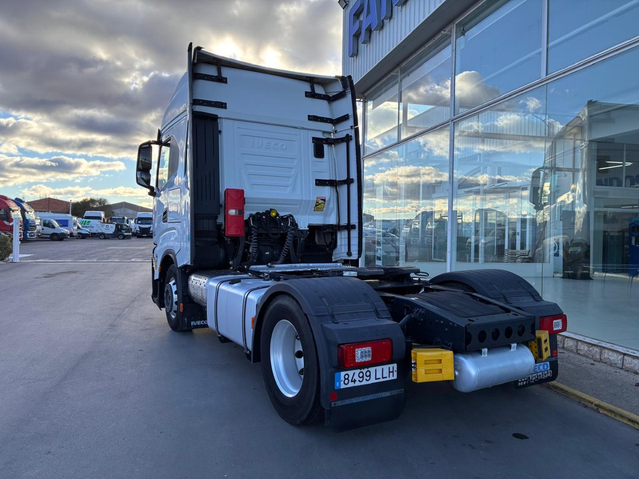 Cabeza Tractora IVECO 460 AUTOMATICO INTARDER ADR - Ťahač: obrázok 4 Cabeza Tractora IVECO 460 AUTOMATICO INTARDER ADR - Ťahač: obrázok 4