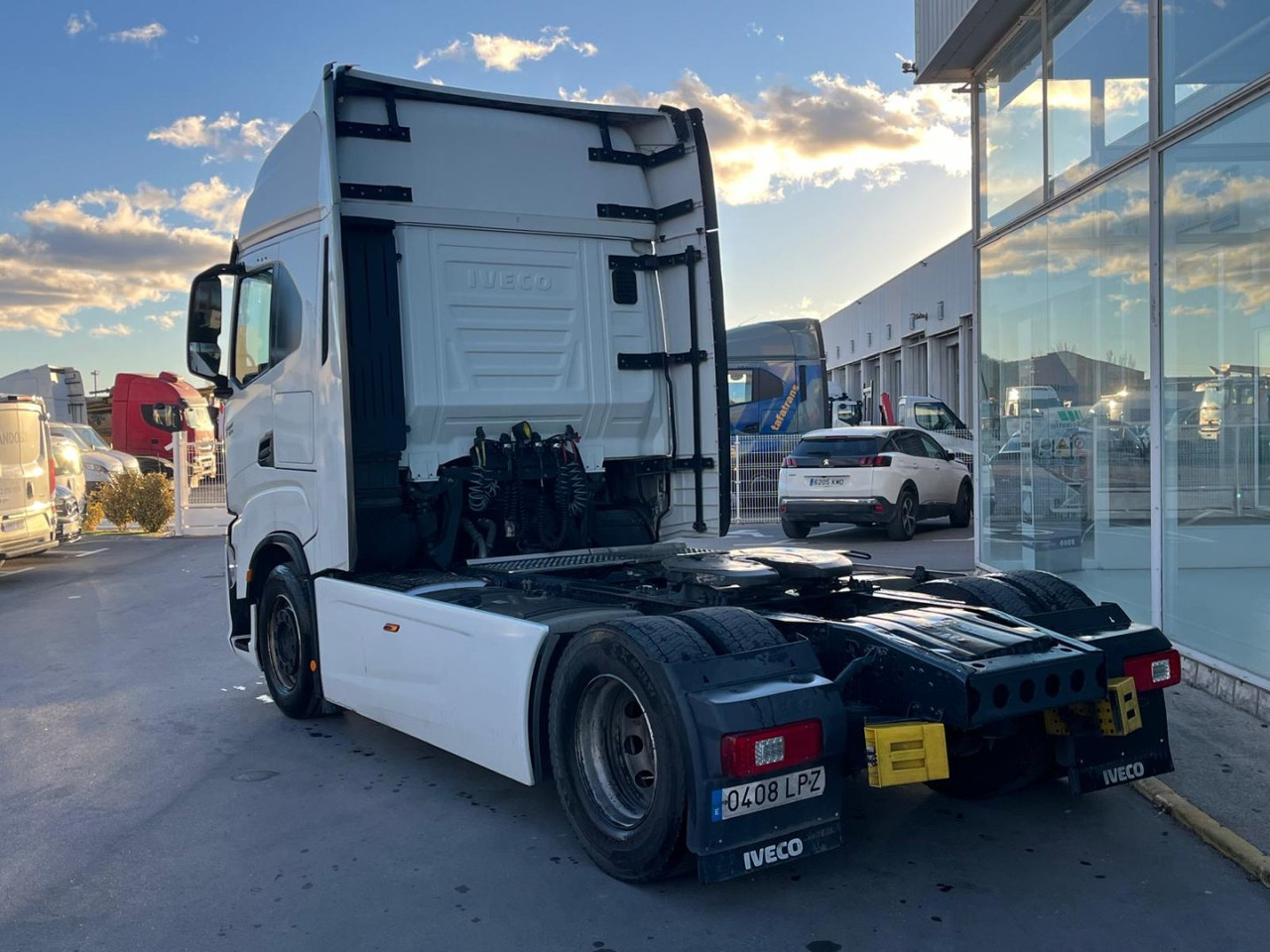 Cabeza Tractora IVECO S-WAY 510 AUTOMATICO CON INTARDER - Ťahač: obrázok 4 Cabeza Tractora IVECO S-WAY 510 AUTOMATICO CON INTARDER - Ťahač: obrázok 4