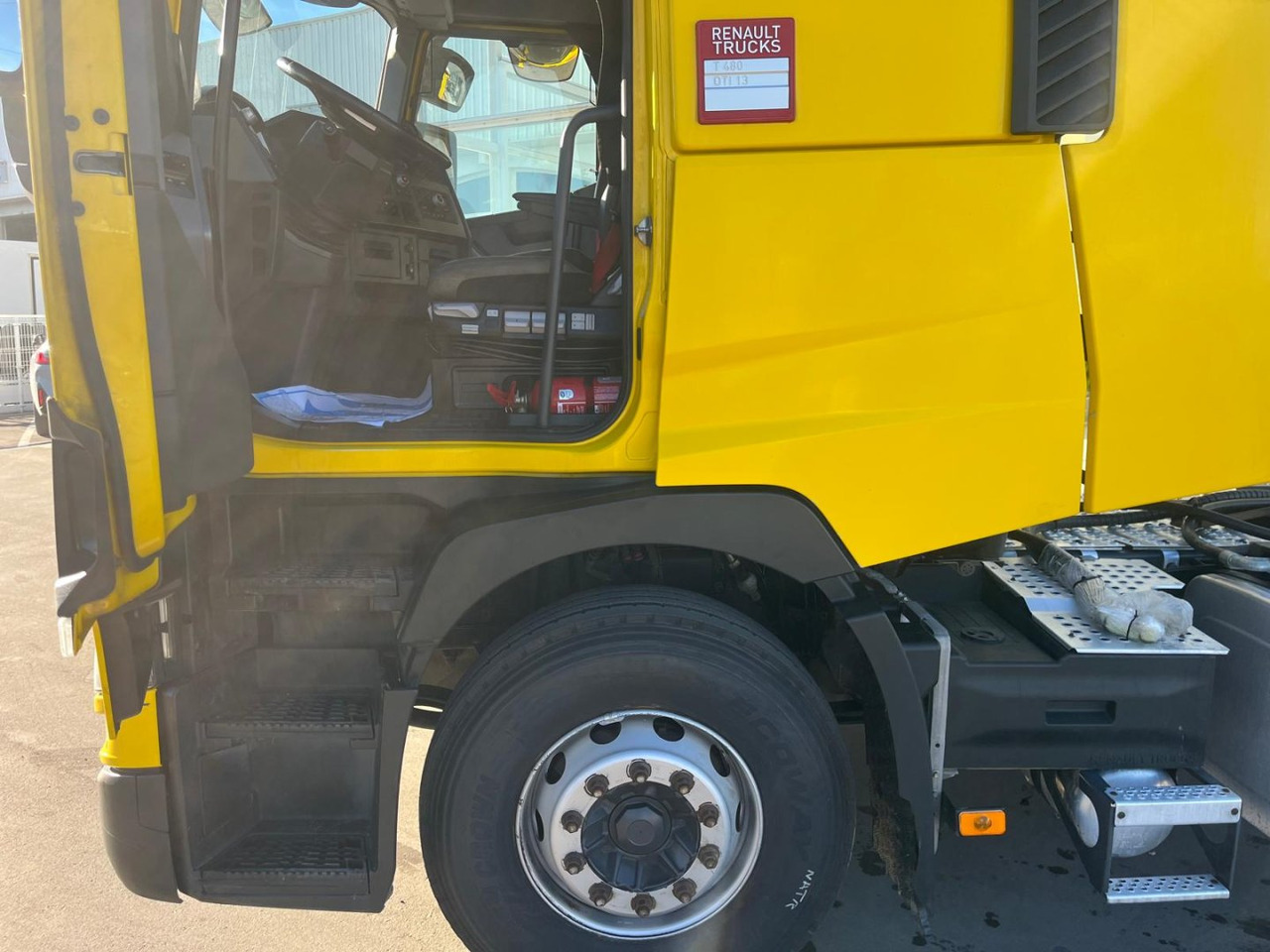 Cabeza Tractora Renault T480 AUTOMATICA INTARDER - Ťahač: obrázok 4 Cabeza Tractora Renault T480 AUTOMATICA INTARDER - Ťahač: obrázok 4