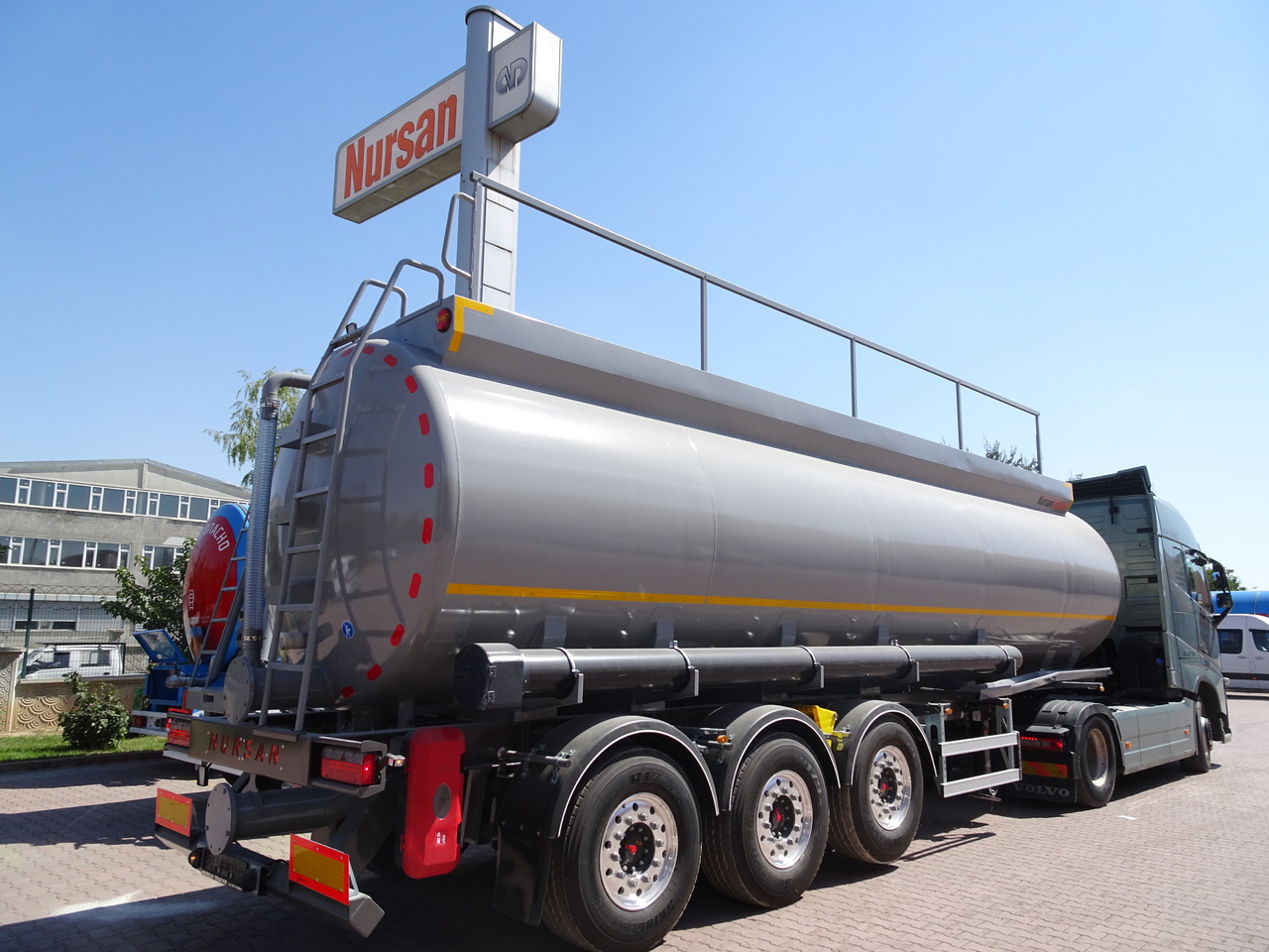 NURSAN Slurry Tanker - Cisternový náves: obrázok 3 NURSAN Slurry Tanker - Cisternový náves: obrázok 3