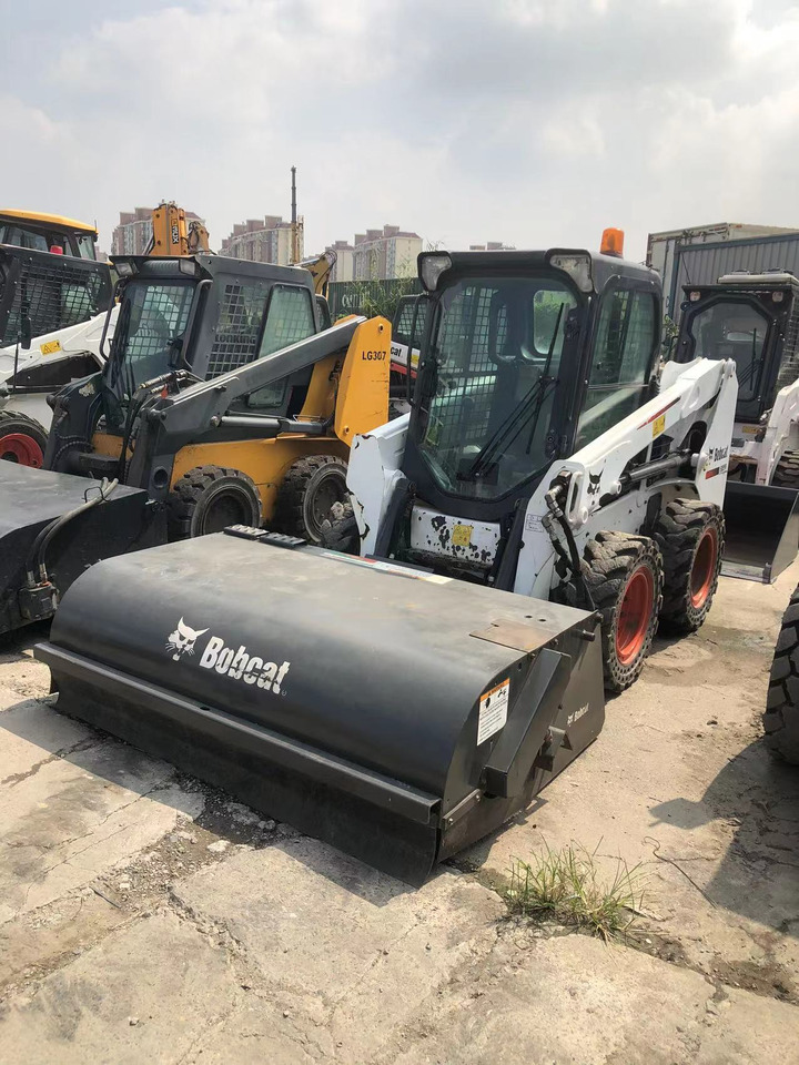 BOBCAT S550 - Šmykom riadený nakladač: obrázok 1 BOBCAT S550 - Šmykom riadený nakladač: obrázok 1