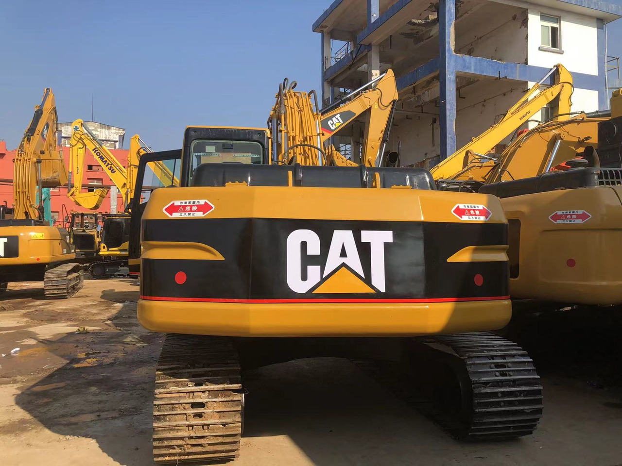 CATERPILLAR 320BL CAT 320 BL 320D 320CL 320GC - Pásové rýpadlo: obrázok 1 CATERPILLAR 320BL CAT 320 BL 320D 320CL 320GC - Pásové rýpadlo: obrázok 1