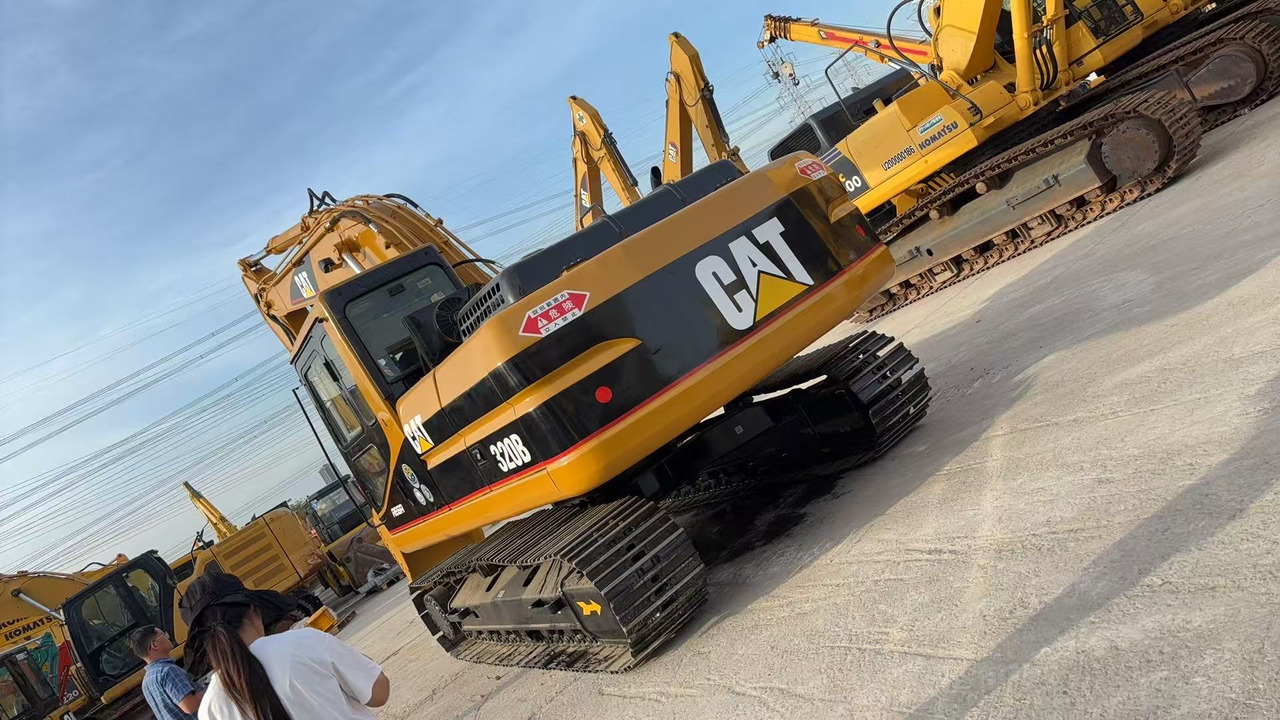 CATERPILLAR 320BL CAT 320 BL - Pásové rýpadlo: obrázok 3 CATERPILLAR 320BL CAT 320 BL - Pásové rýpadlo: obrázok 3