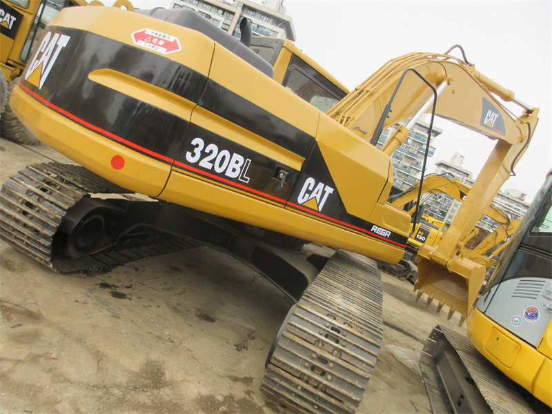 CATERPILLAR 320BL CAT 320 D GC CL - Pásové rýpadlo: obrázok 3 CATERPILLAR 320BL CAT 320 D GC CL - Pásové rýpadlo: obrázok 3