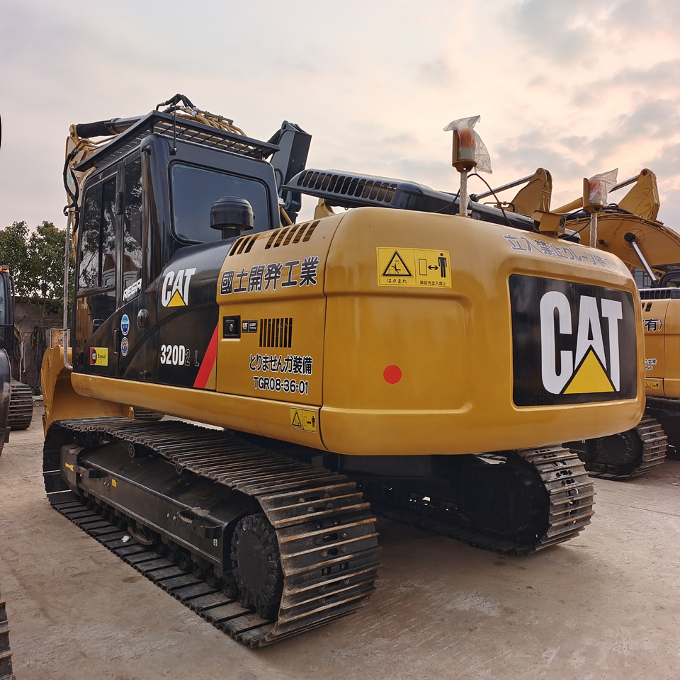 CATERPILLAR 320D CAT 320D2 320D2L - Pásové rýpadlo: obrázok 1 CATERPILLAR 320D CAT 320D2 320D2L - Pásové rýpadlo: obrázok 1