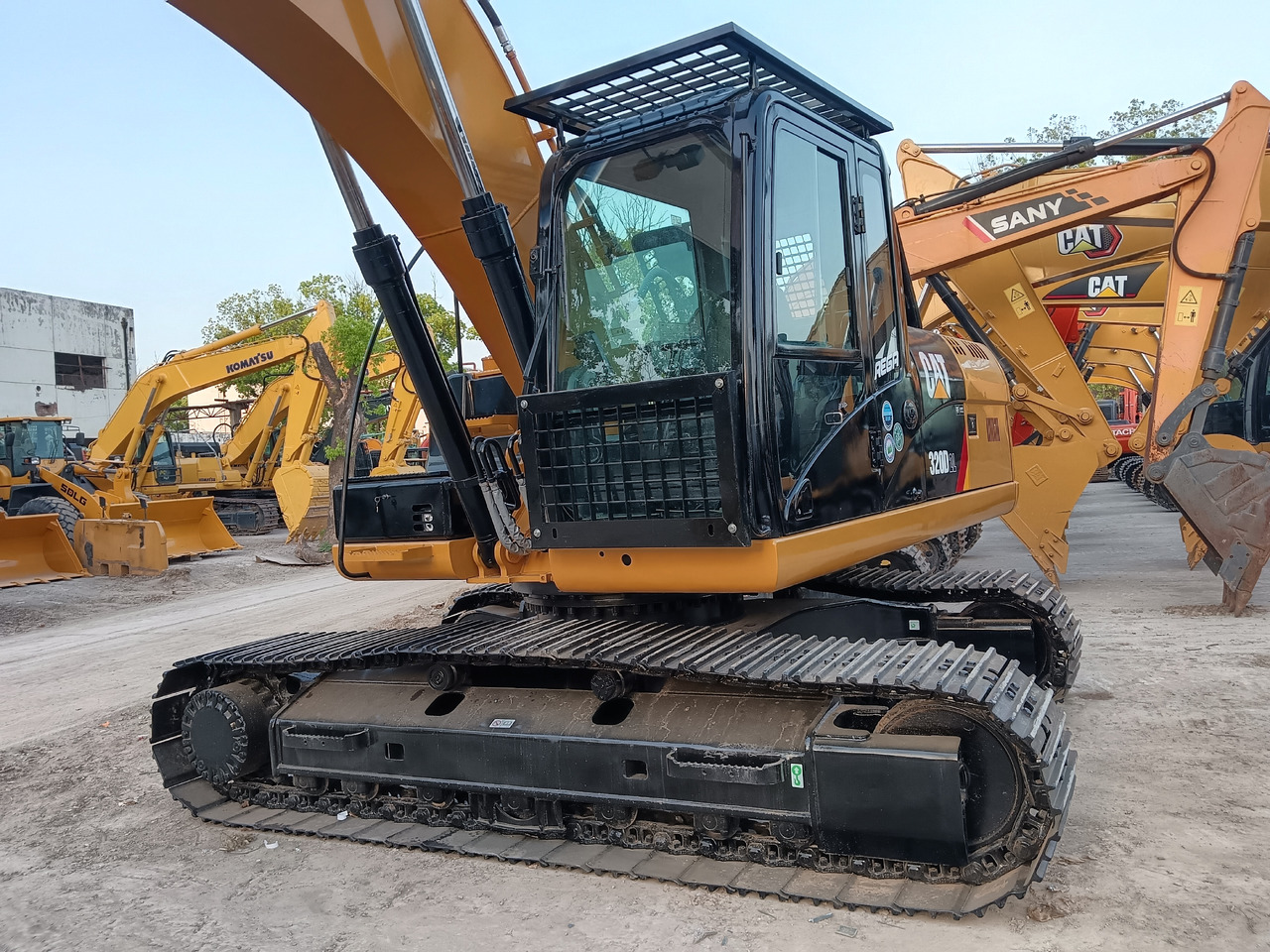 CATERPILLAR 320D2 L CAT 320D - Pásové rýpadlo: obrázok 5 CATERPILLAR 320D2 L CAT 320D - Pásové rýpadlo: obrázok 5
