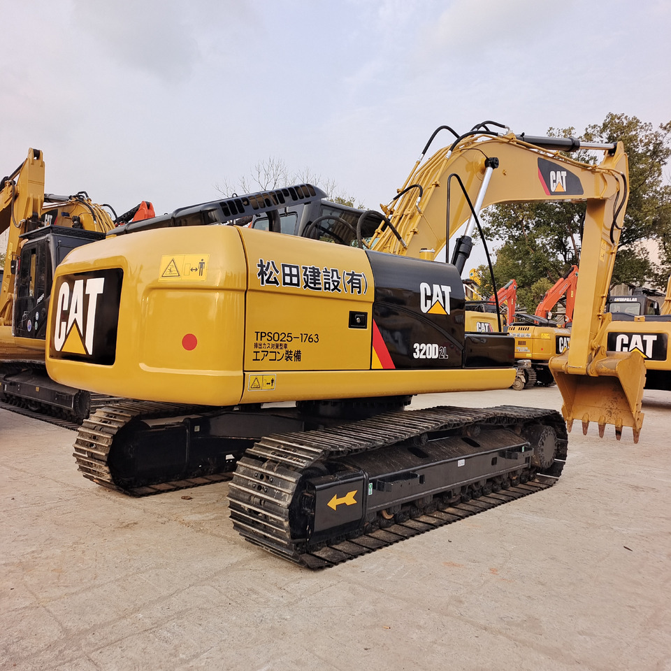 CATERPILLAR 320D2L CAT 320D2 L - Pásové rýpadlo: obrázok 1 CATERPILLAR 320D2L CAT 320D2 L - Pásové rýpadlo: obrázok 1