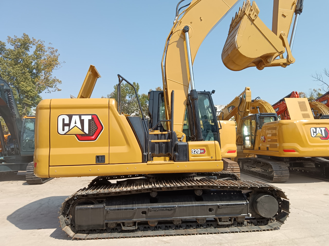 CATERPILLAR 320GC CAT 320 GC - Pásové rýpadlo: obrázok 1 CATERPILLAR 320GC CAT 320 GC - Pásové rýpadlo: obrázok 1