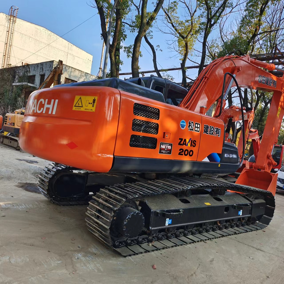 HITACHI ZX200-3 ZX 200 - 3 - Pásové rýpadlo: obrázok 1 HITACHI ZX200-3 ZX 200 - 3 - Pásové rýpadlo: obrázok 1