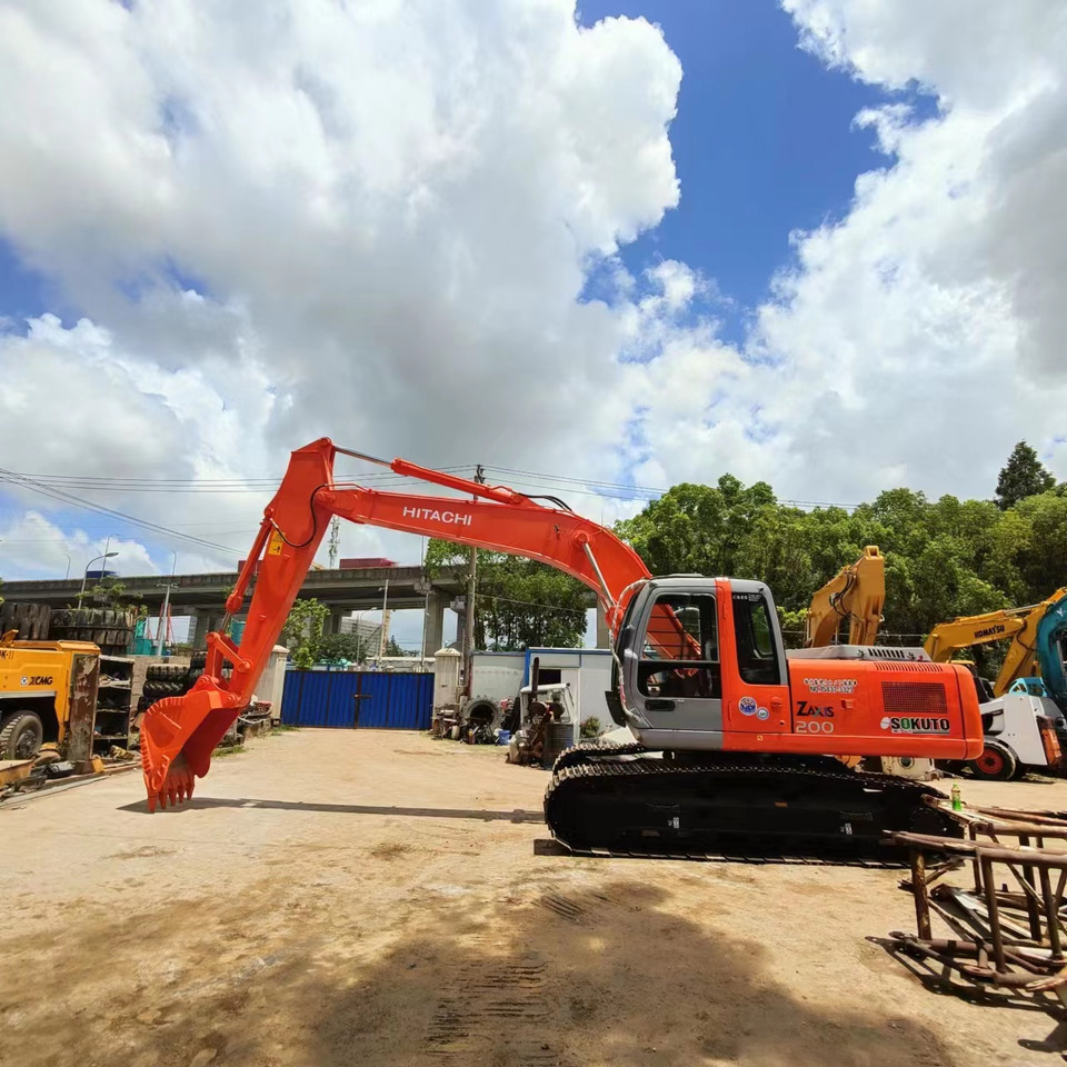 HITACHI ZX200-3 ZX200 - 3 ZX 200 - Pásové rýpadlo: obrázok 3 HITACHI ZX200-3 ZX200 - 3 ZX 200 - Pásové rýpadlo: obrázok 3