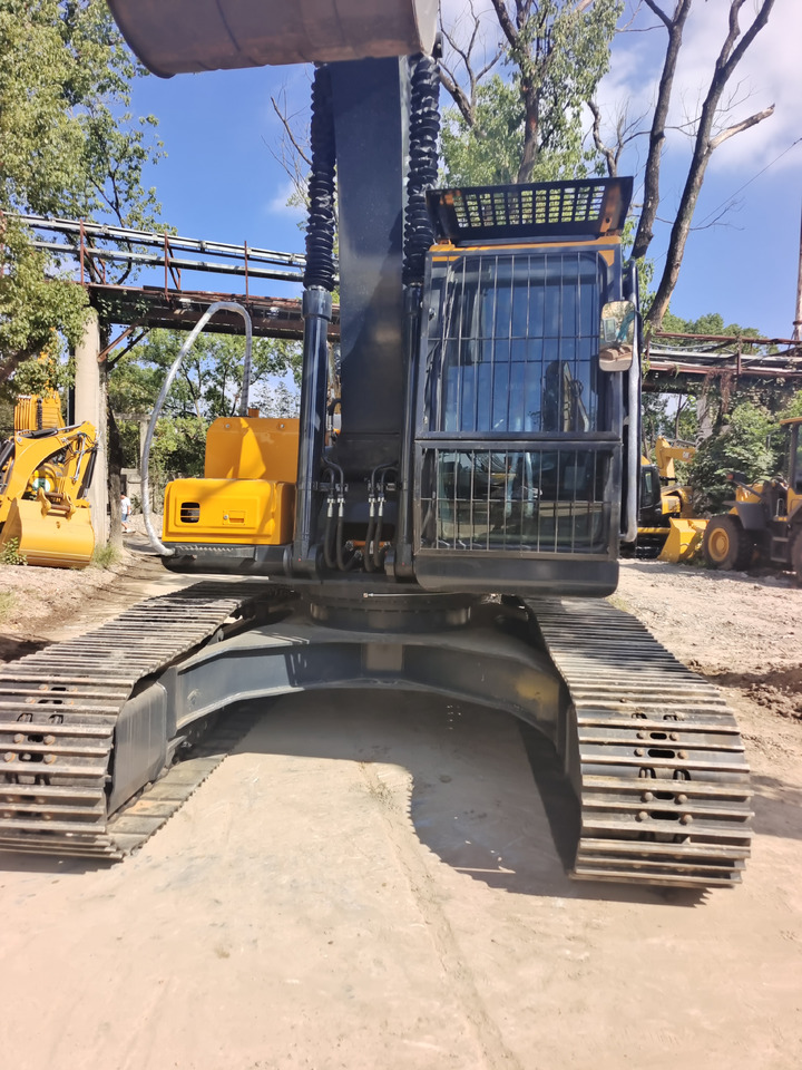 HYUNDAI HX220HD - Pásové rýpadlo: obrázok 5 HYUNDAI HX220HD - Pásové rýpadlo: obrázok 5