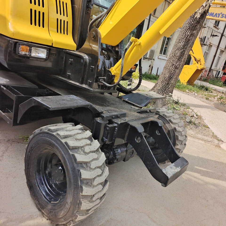 HYUNDAI R60W-7 - Kolesové rýpadlo: obrázok 3 HYUNDAI R60W-7 - Kolesové rýpadlo: obrázok 3