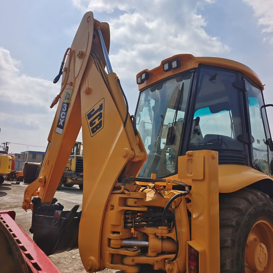 JCB 3CX 3 CX MADE IN UK - Rýpadlo-nakladač: obrázok 3 JCB 3CX 3 CX MADE IN UK - Rýpadlo-nakladač: obrázok 3