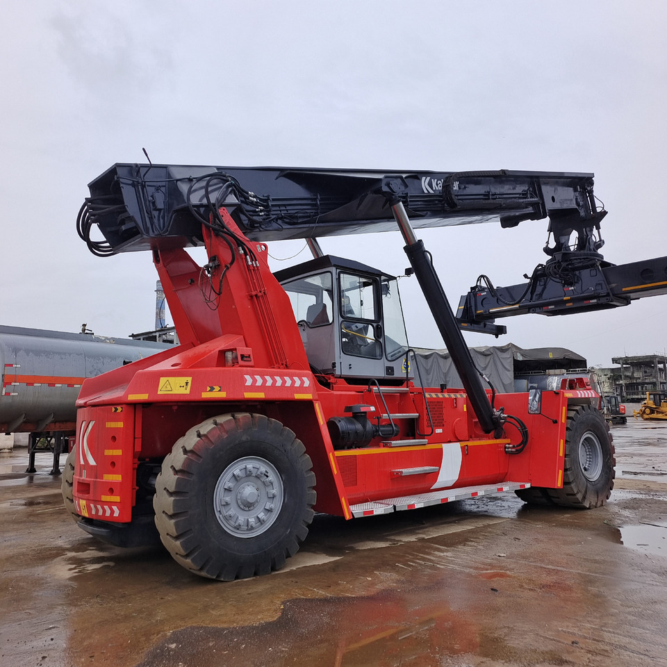 KALMAR DRF450 - Ramenový prekladač: obrázok 5 KALMAR DRF450 - Ramenový prekladač: obrázok 5