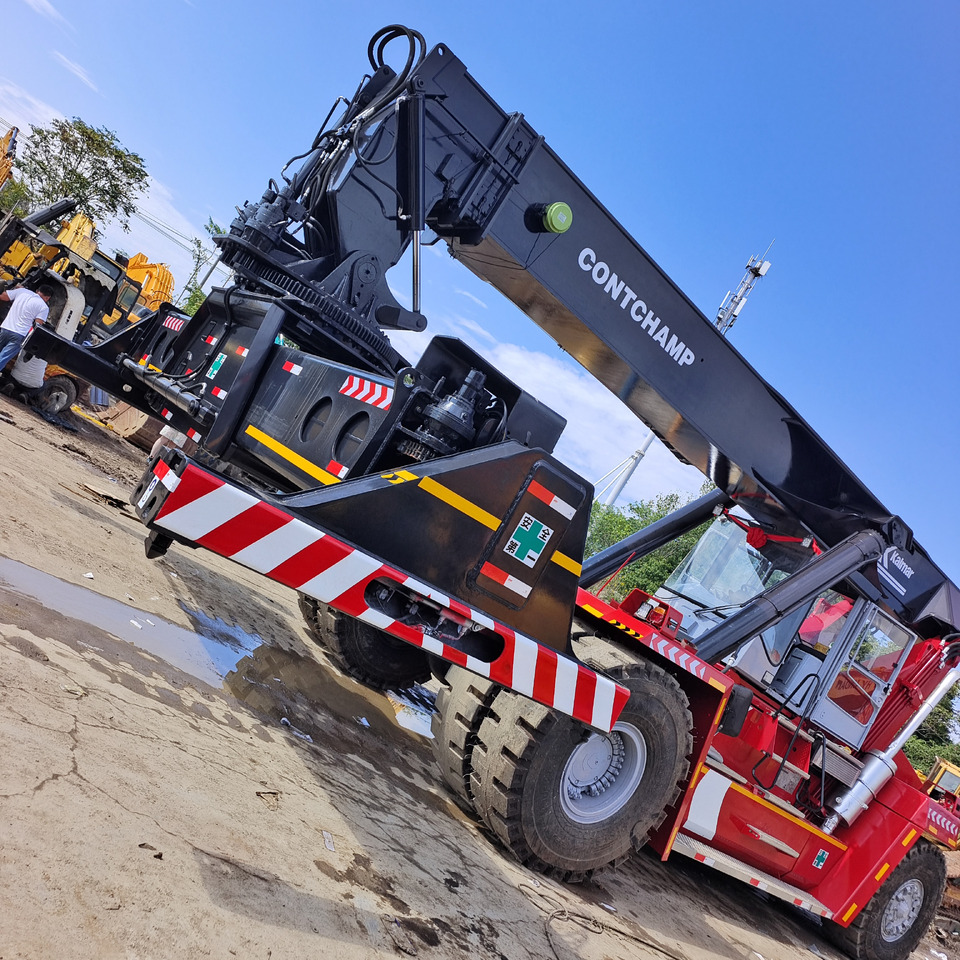 KALMAR DRF450 DRT DRU 45 TON - Ramenový prekladač: obrázok 4 KALMAR DRF450 DRT DRU 45 TON - Ramenový prekladač: obrázok 4
