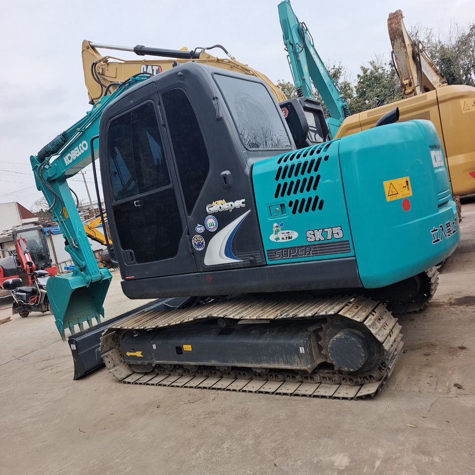 KOBELCO SK 75 SK75 - Mini rýpadlo: obrázok 4 KOBELCO SK 75 SK75 - Mini rýpadlo: obrázok 4