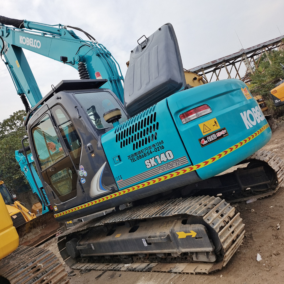 KOBELCO SK140 SK200 - Pásové rýpadlo: obrázok 4 KOBELCO SK140 SK200 - Pásové rýpadlo: obrázok 4