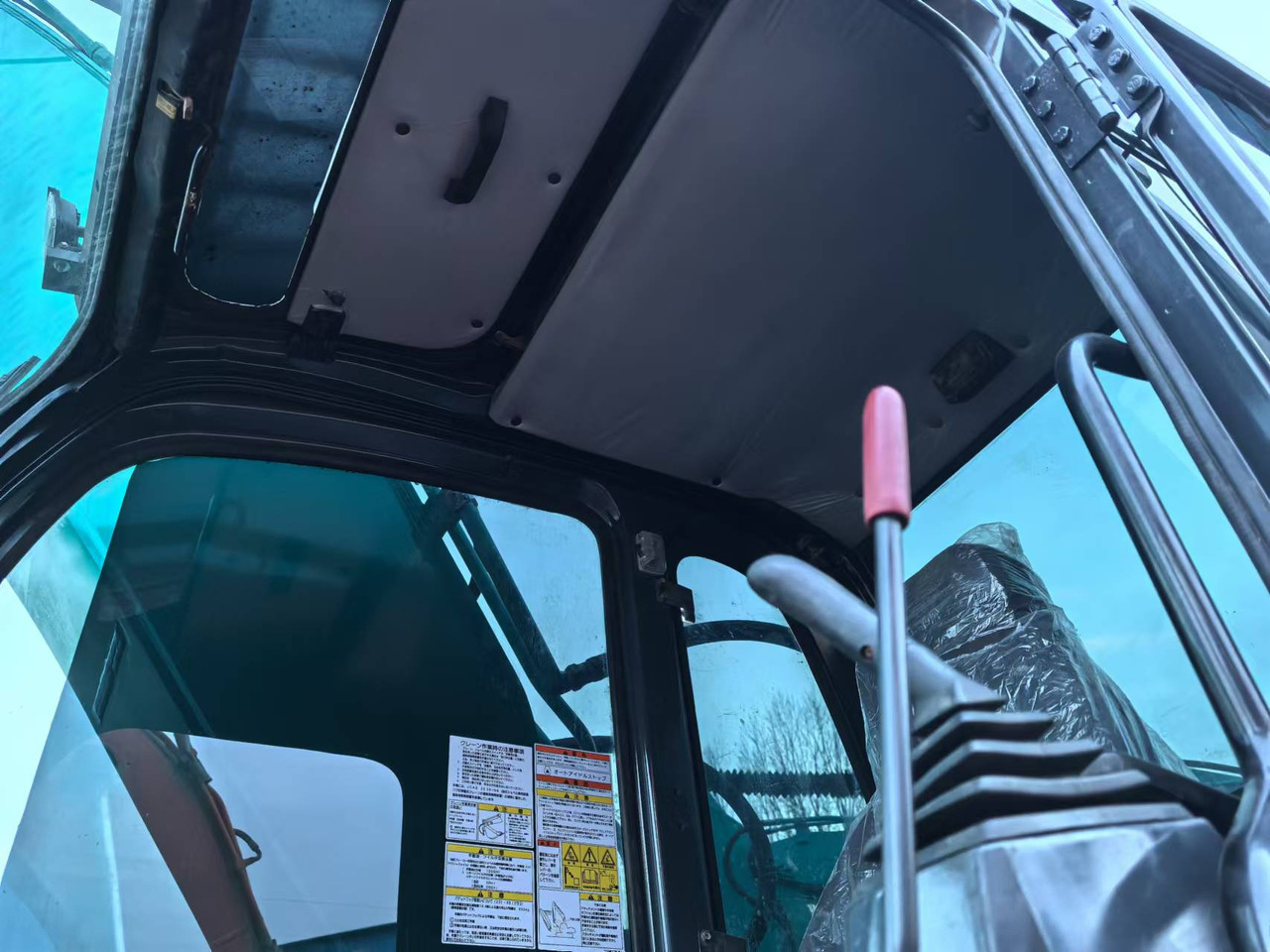 KOBELCO SK200-8 SK 200-8 200 - 8 - Pásové rýpadlo: obrázok 4 KOBELCO SK200-8 SK 200-8 200 - 8 - Pásové rýpadlo: obrázok 4