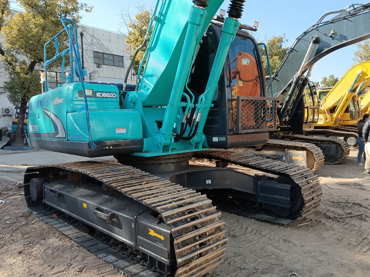 KOBELCO SK200-8 SK 210LC - Pásové rýpadlo: obrázok 4 KOBELCO SK200-8 SK 210LC - Pásové rýpadlo: obrázok 4