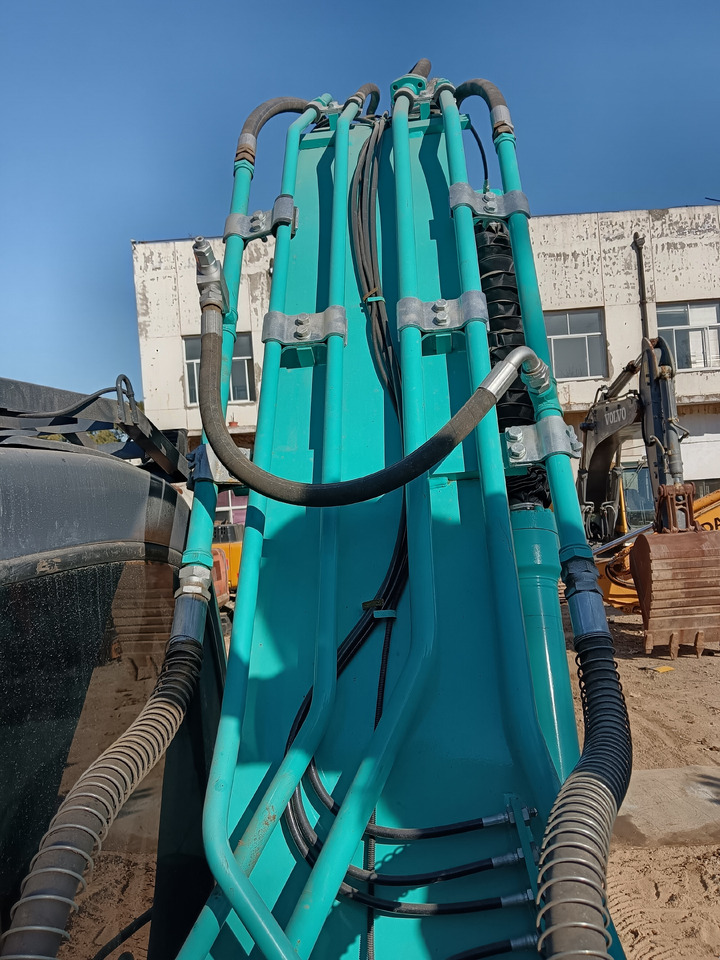 KOBELCO SK200-8 SK 210LC - Pásové rýpadlo: obrázok 2 KOBELCO SK200-8 SK 210LC - Pásové rýpadlo: obrázok 2