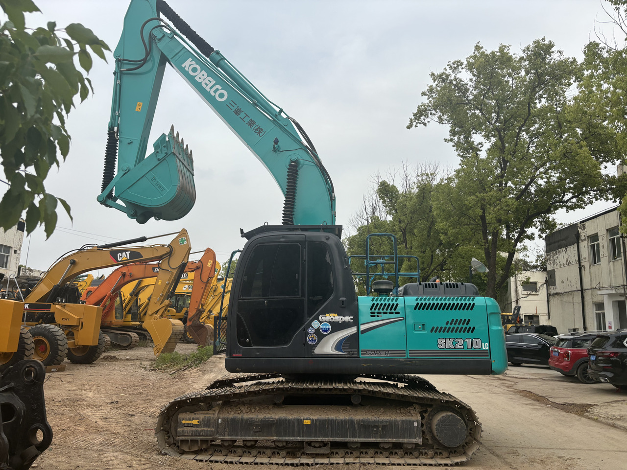 KOBELCO SK210LC SK 210 LC SK200-8 SK 200 - 8 - Pásové rýpadlo: obrázok 2 KOBELCO SK210LC SK 210 LC SK200-8 SK 200 - 8 - Pásové rýpadlo: obrázok 2