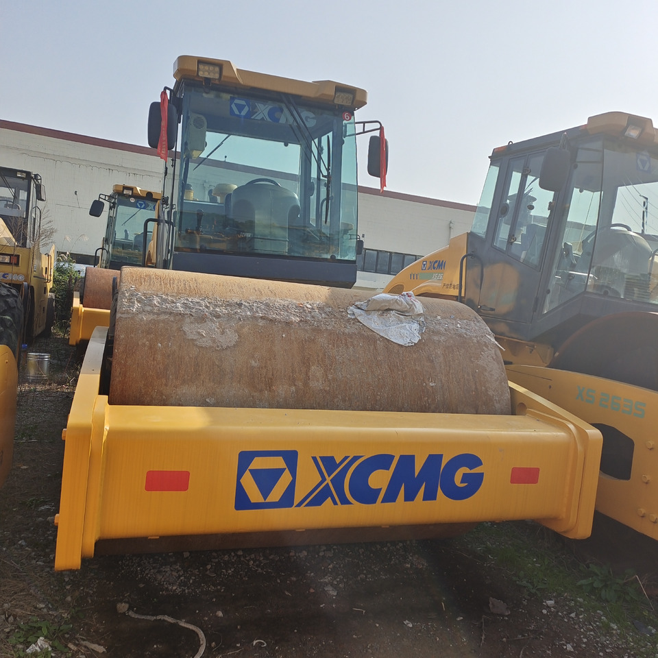 XCMG XS 223J XC223J - Cestný valec: obrázok 4 XCMG XS 223J XC223J - Cestný valec: obrázok 4