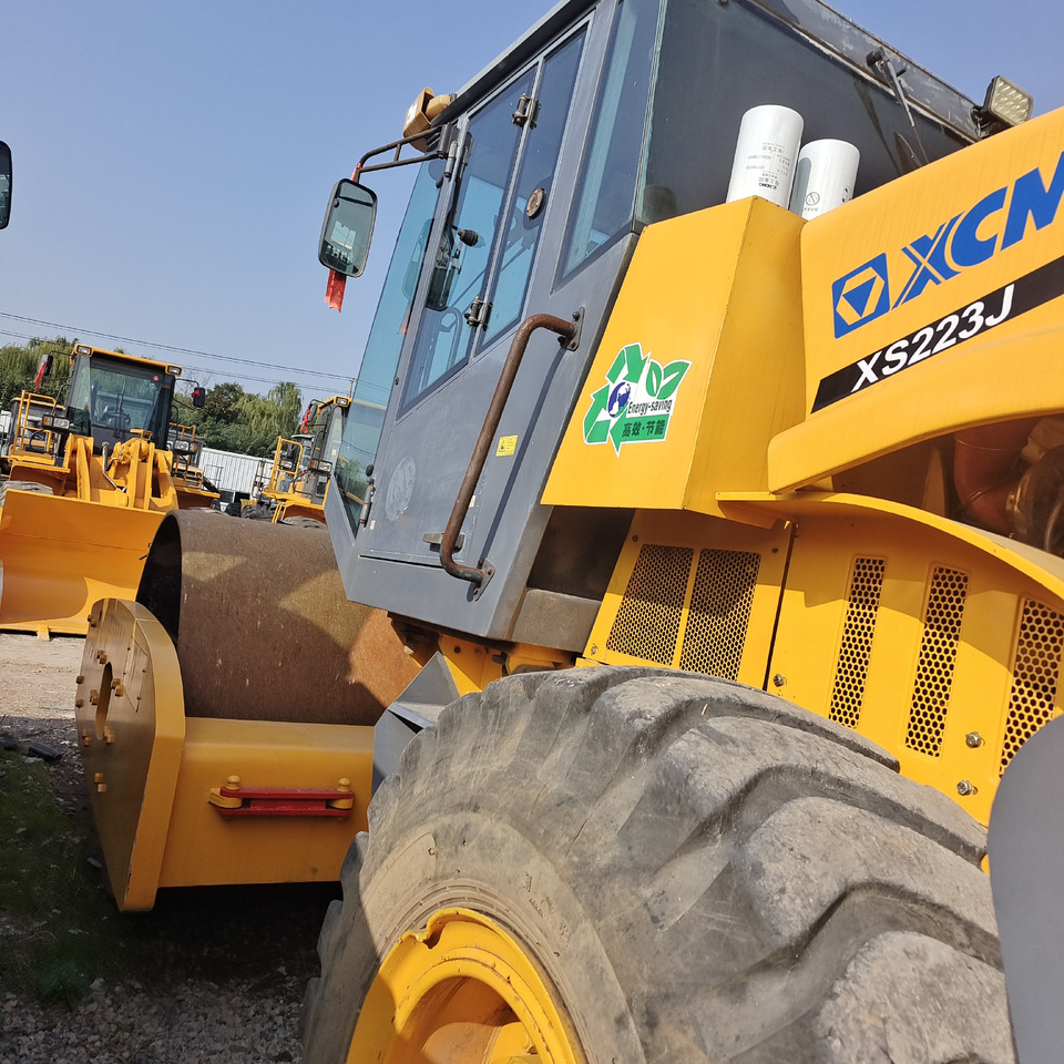 XCMG XS 223J XC223J - Cestný valec: obrázok 1 XCMG XS 223J XC223J - Cestný valec: obrázok 1