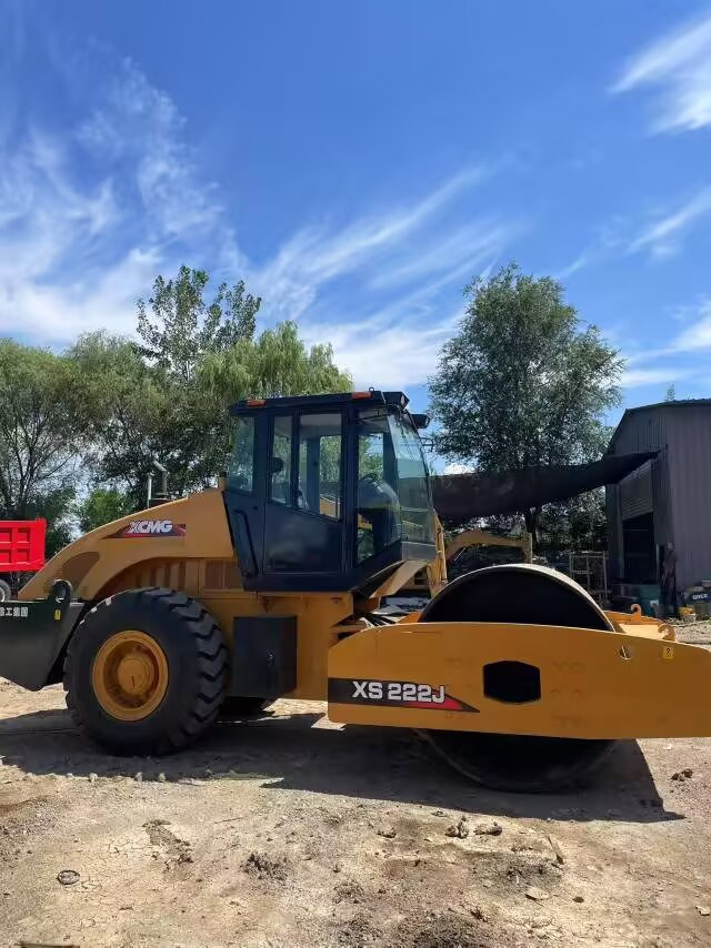XCMG XS222J XS223J - Kolesový nakladač: obrázok 3 XCMG XS222J XS223J - Kolesový nakladač: obrázok 3