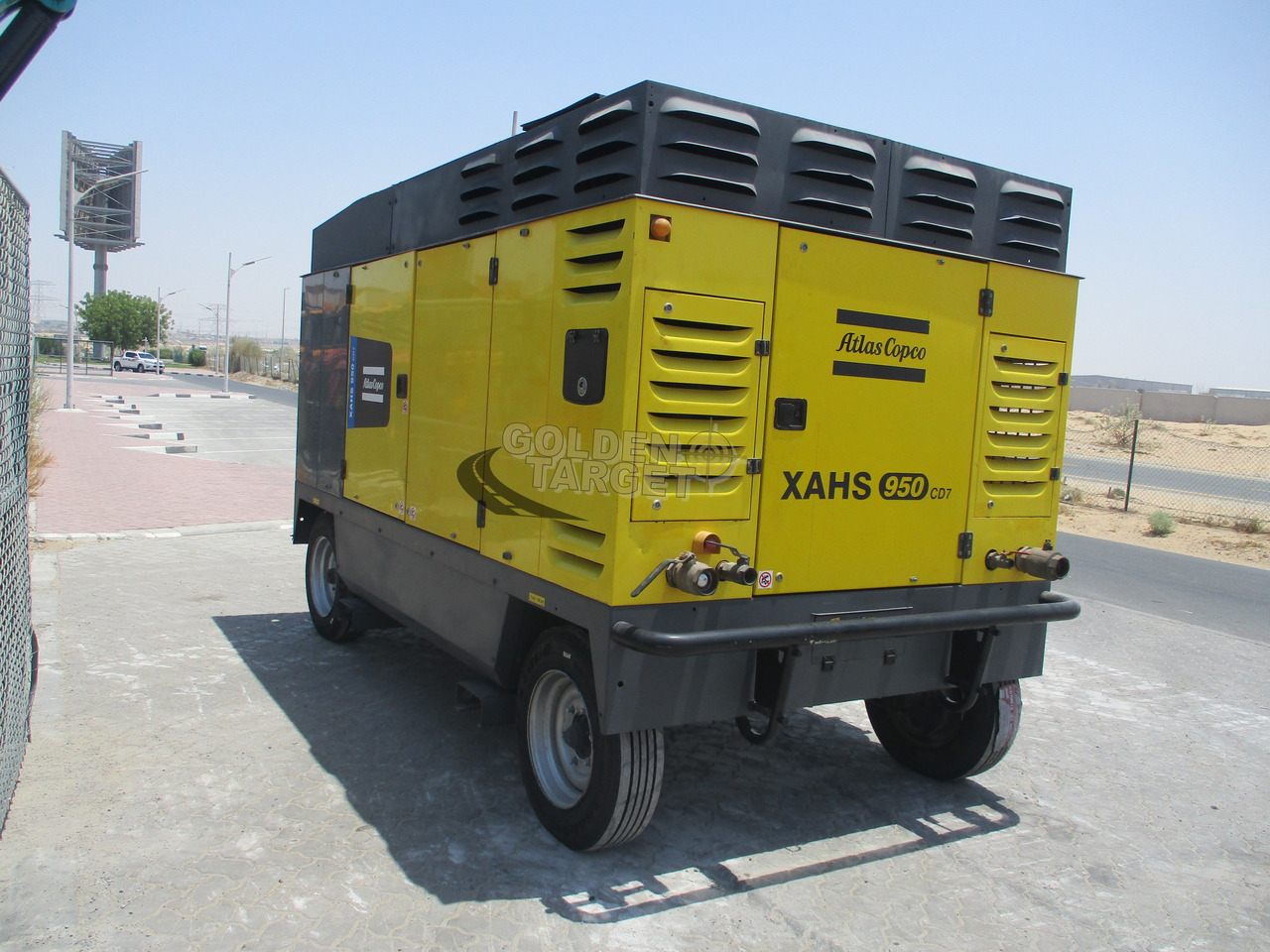 ATLAS COPCO XAHS950CD - Vzduchový kompresor: obrázok 4 ATLAS COPCO XAHS950CD - Vzduchový kompresor: obrázok 4
