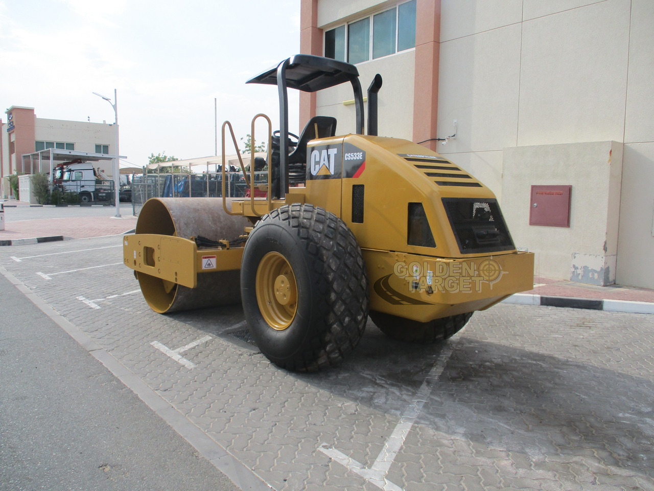 CATERPILLAR CS533E VIBRATORY ROLLER - Cestný valec: obrázok 4 CATERPILLAR CS533E VIBRATORY ROLLER - Cestný valec: obrázok 4