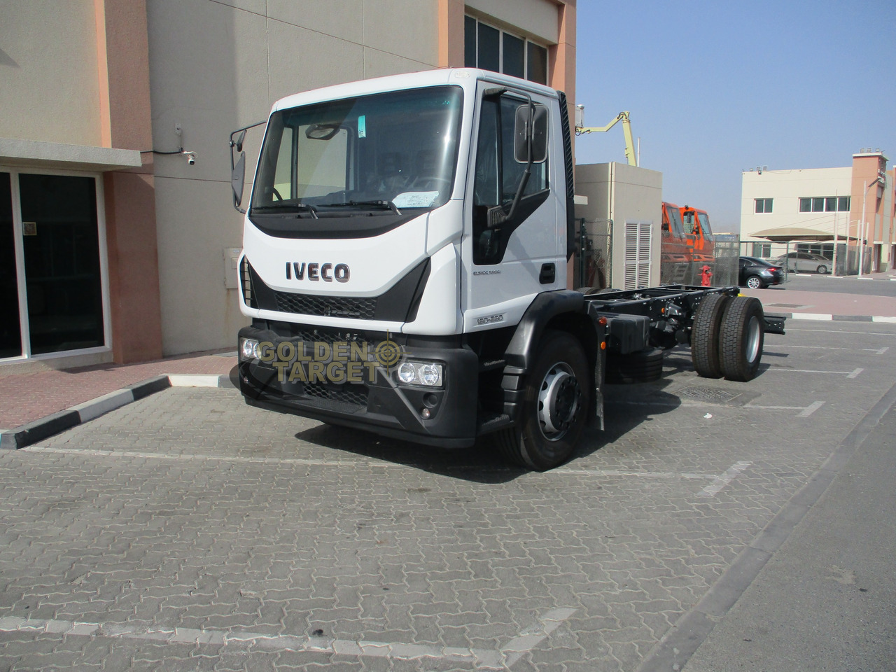 IVECO EUROCARGO 180E28 4x2 Chassis - Podvozek s kabinou: obrázok 2 IVECO EUROCARGO 180E28 4x2 Chassis - Podvozek s kabinou: obrázok 2