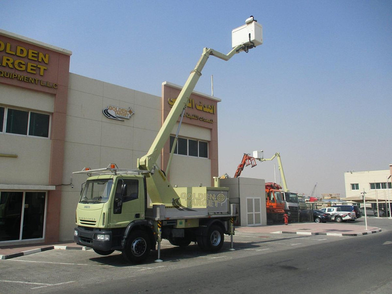 Pracovná plošina Iveco EuroCargo 180E28: obrázok 9