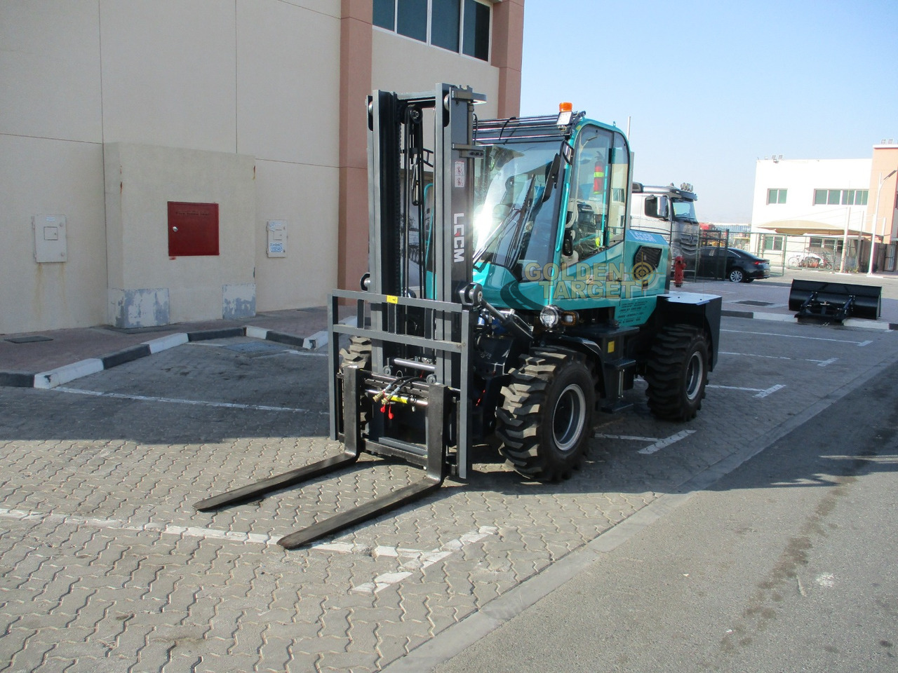 LGCM LG35R Rough Terrain Forklift - Dieselový vysokozdvižný vozík: obrázok 2 LGCM LG35R Rough Terrain Forklift - Dieselový vysokozdvižný vozík: obrázok 2