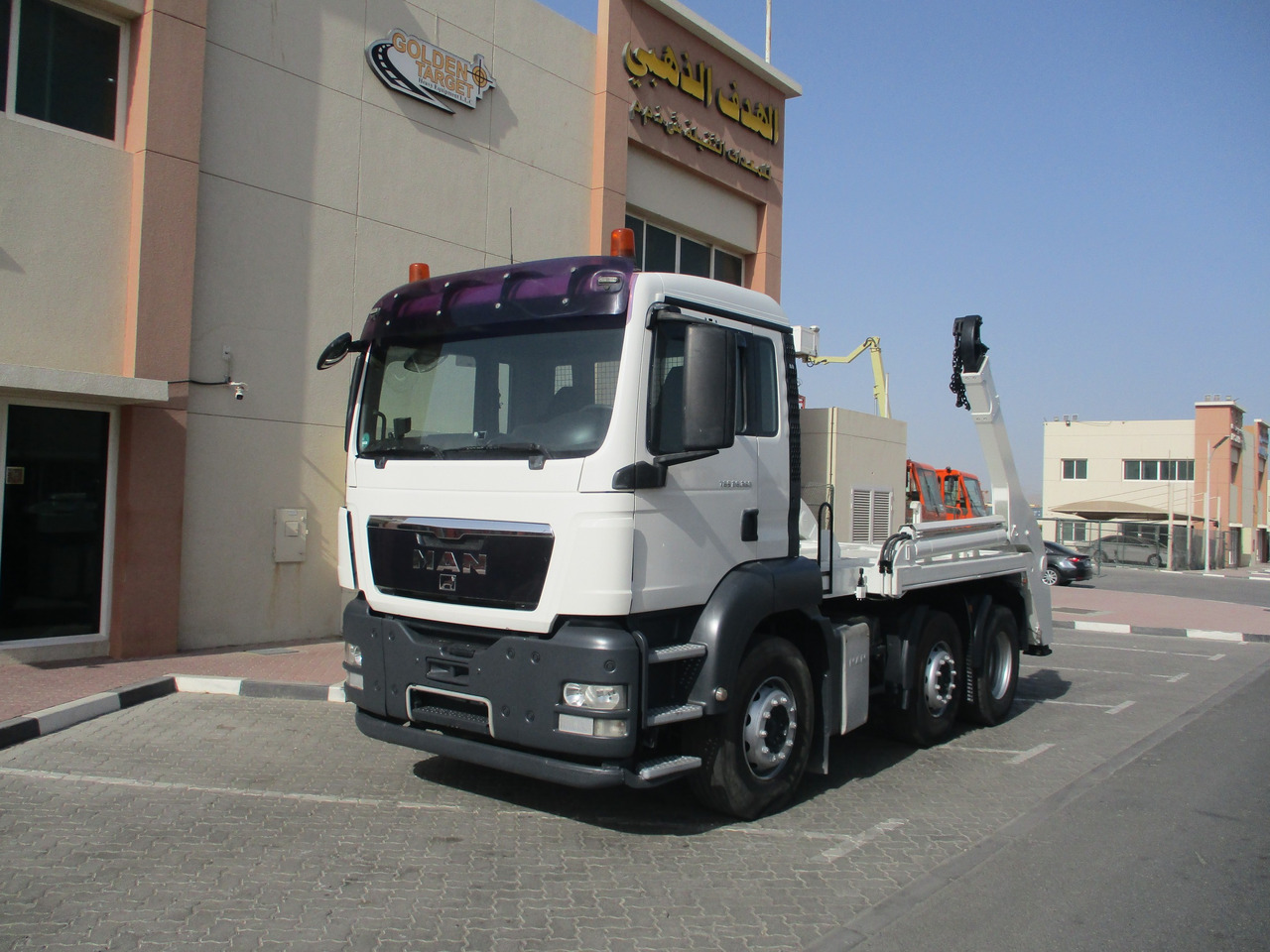 MAN TGS 26.360 6x2 Skip Loader - Ramenový nosič kontajnerov: obrázok 2 MAN TGS 26.360 6x2 Skip Loader - Ramenový nosič kontajnerov: obrázok 2