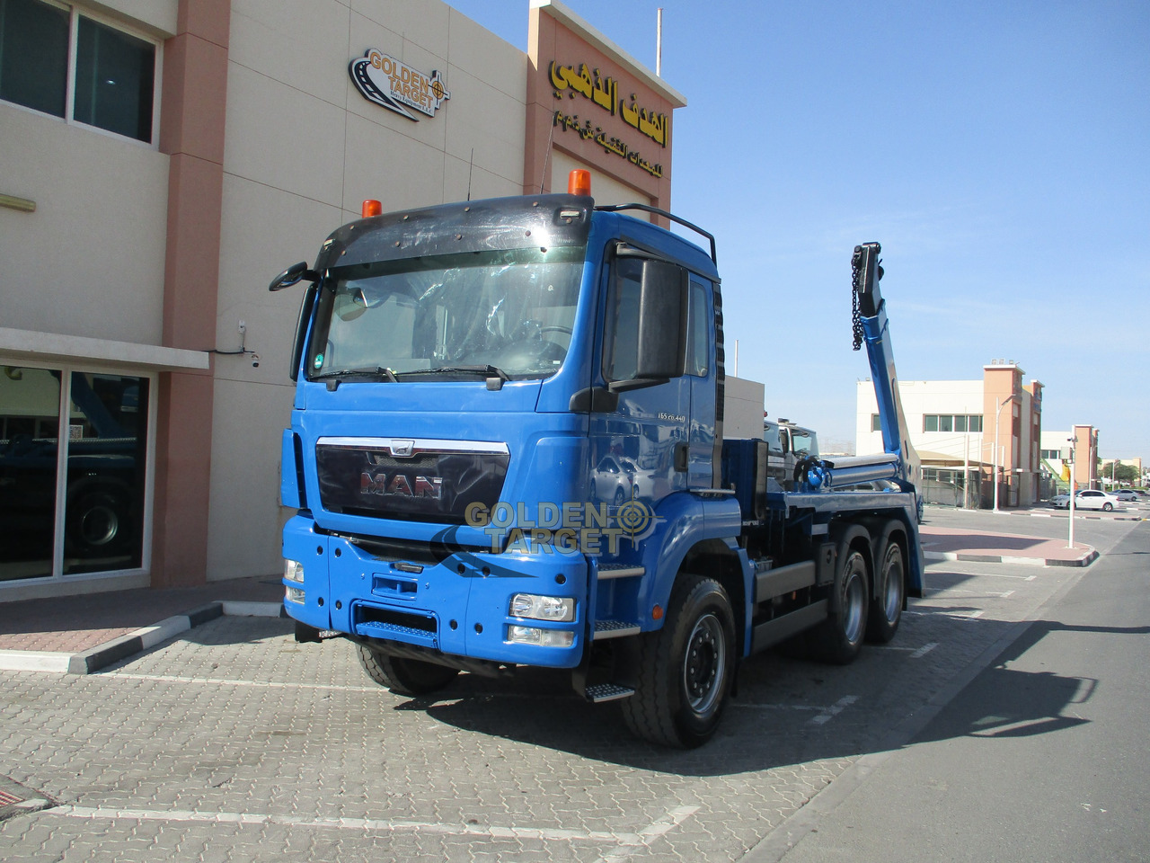 MAN TGS 26.440 6x4 Skip Loader - Ramenový nosič kontajnerov: obrázok 2 MAN TGS 26.440 6x4 Skip Loader - Ramenový nosič kontajnerov: obrázok 2