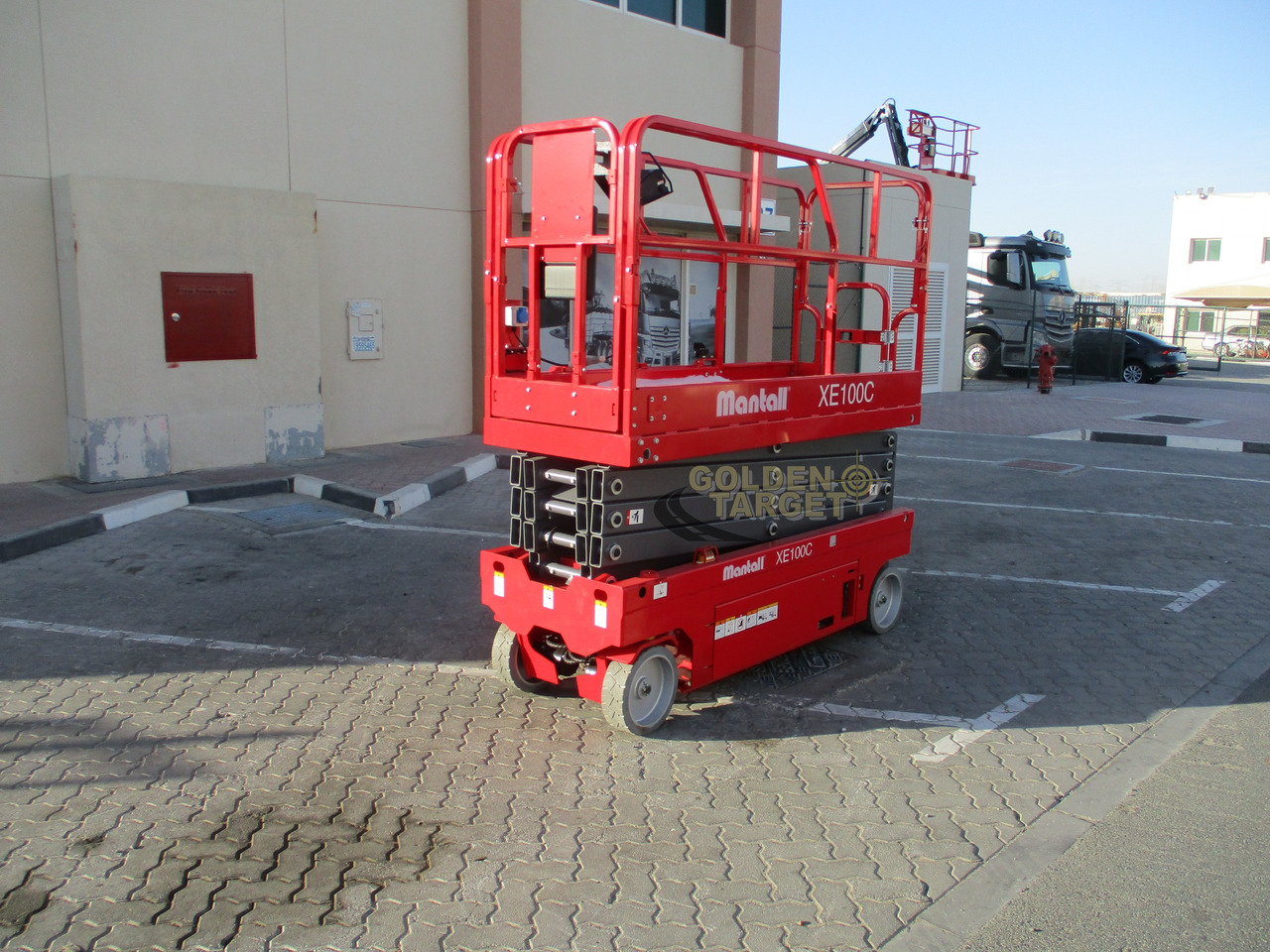 MANTALL XE100C-2024 Scissor Lift - Samohybná plošiny: obrázok 2 MANTALL XE100C-2024 Scissor Lift - Samohybná plošiny: obrázok 2