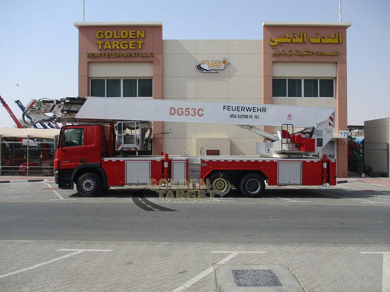 Mercedes-Benz Actros 3332 - Pracovná plošina: obrázok 5 Mercedes-Benz Actros 3332 - Pracovná plošina: obrázok 5