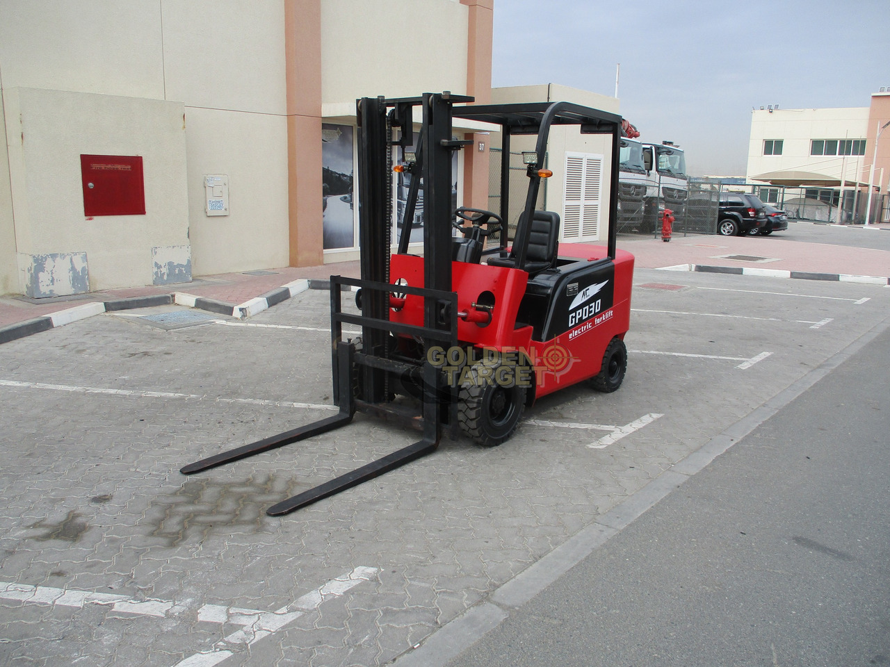 RIPPA GPD30 3 Electric Forklift - Elektrický vysokozdvižný vozík: obrázok 2 RIPPA GPD30 3 Electric Forklift - Elektrický vysokozdvižný vozík: obrázok 2