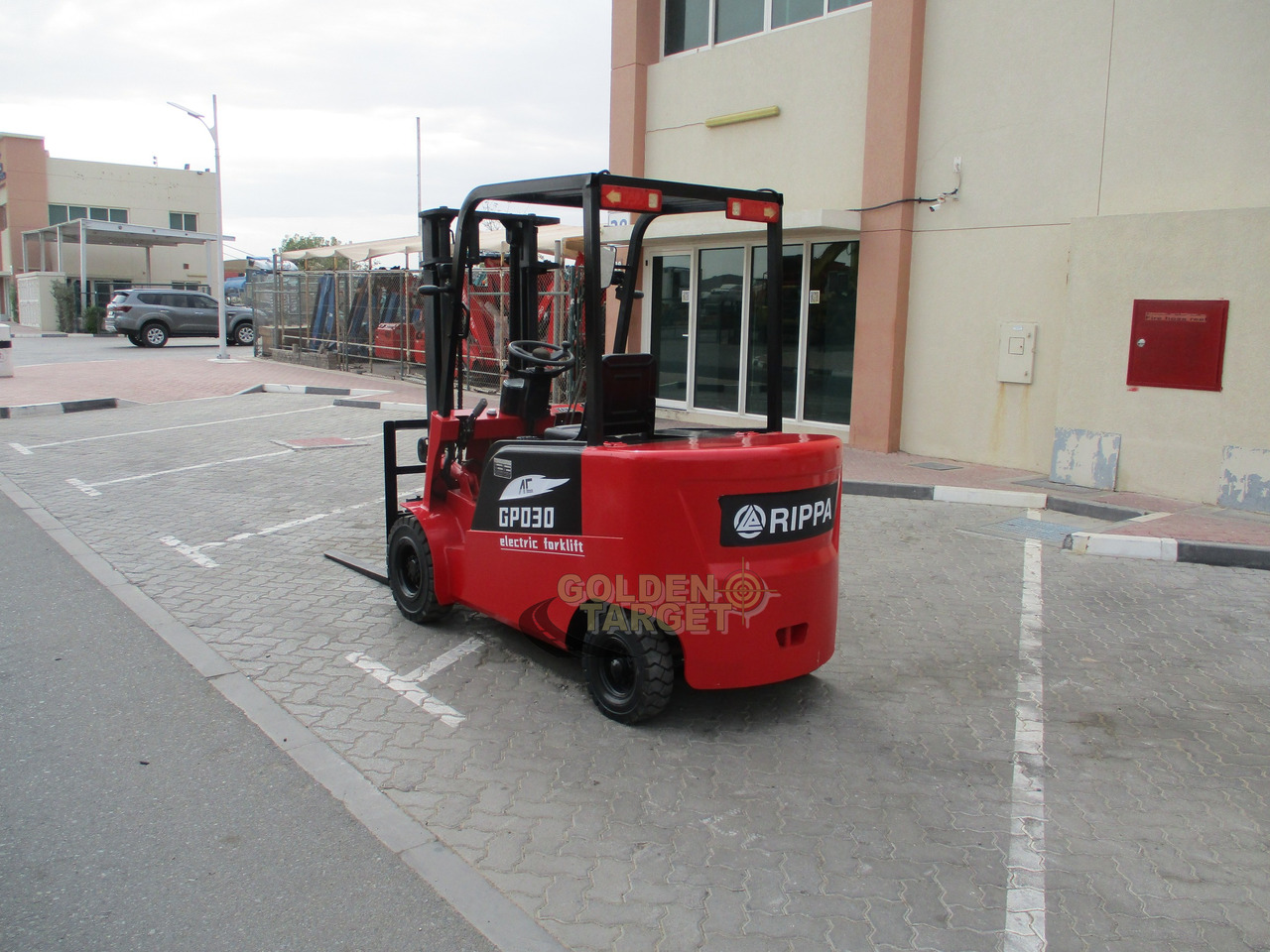 RIPPA GPD30 3 Electric Forklift - Elektrický vysokozdvižný vozík: obrázok 4 RIPPA GPD30 3 Electric Forklift - Elektrický vysokozdvižný vozík: obrázok 4