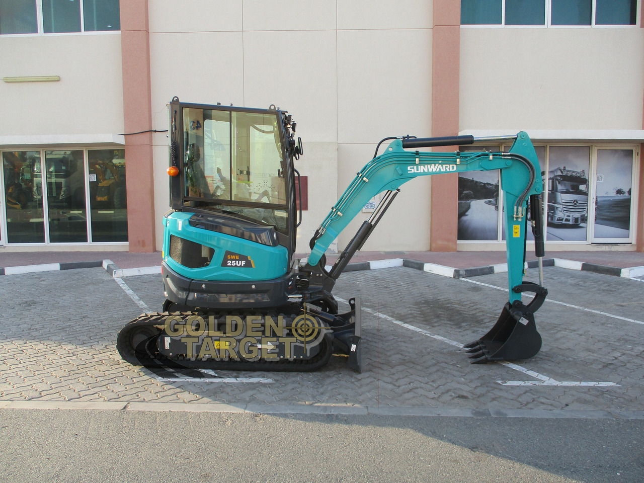 SUNWARD SWE25UF Mini Hydraulic Excavator - Mini rýpadlo: obrázok 5 SUNWARD SWE25UF Mini Hydraulic Excavator - Mini rýpadlo: obrázok 5