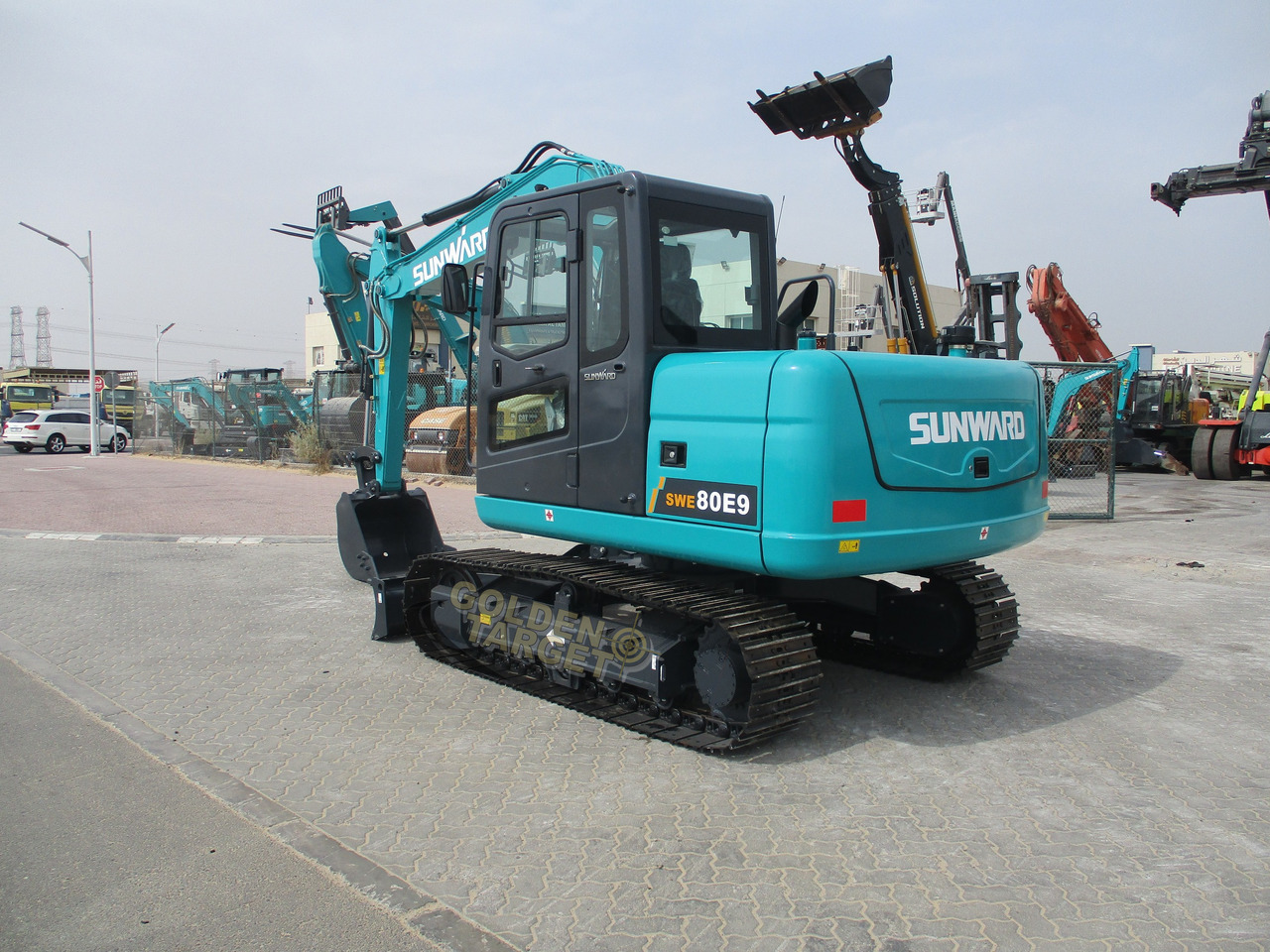 SUNWARD SWE80E9 Mini Hydraulic Excavator - Mini rýpadlo: obrázok 4 SUNWARD SWE80E9 Mini Hydraulic Excavator - Mini rýpadlo: obrázok 4