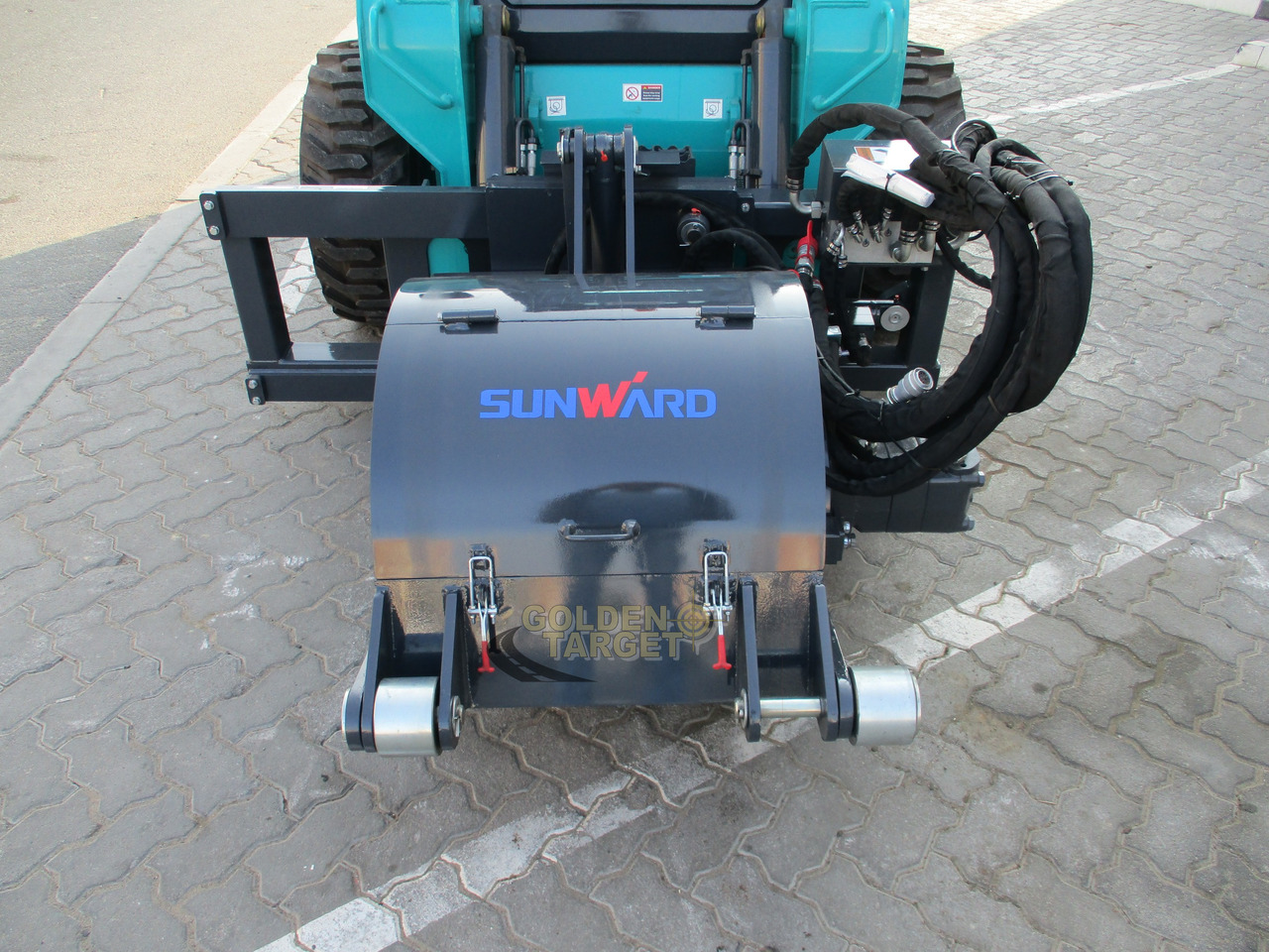 SUNWARD SWL 4028 Skid Steer Milling Machine - Šmykom riadený nakladač: obrázok 4 SUNWARD SWL 4028 Skid Steer Milling Machine - Šmykom riadený nakladač: obrázok 4
